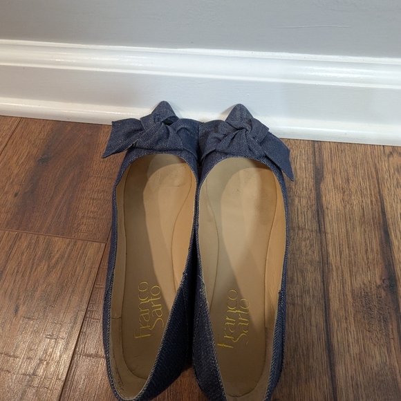 Franco sarto navy blue flats with a hint of sparkle and an adorable bow. - Picture 5 of 5